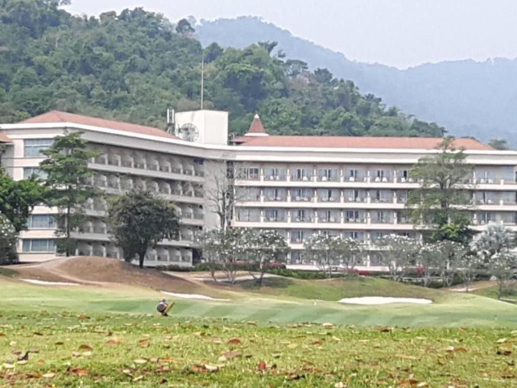 Royal Hills Golf Resort & Spa Nakhon Nayok Eksteriør billede