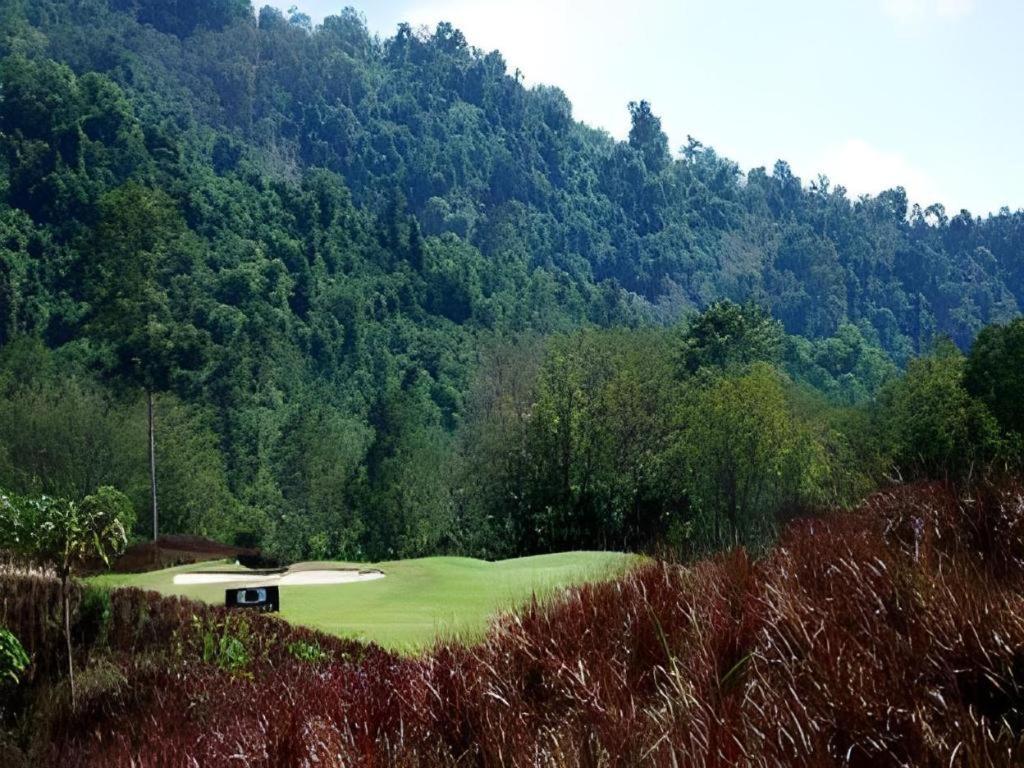 Royal Hills Golf Resort & Spa Nakhon Nayok Eksteriør billede