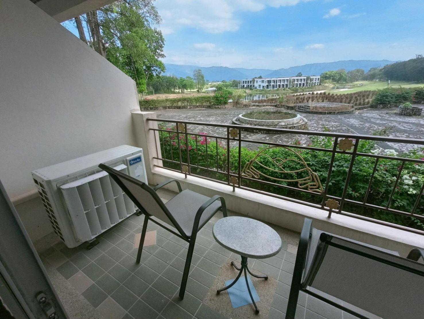 Royal Hills Golf Resort And Spa Nakhon Nayok Eksteriør billede