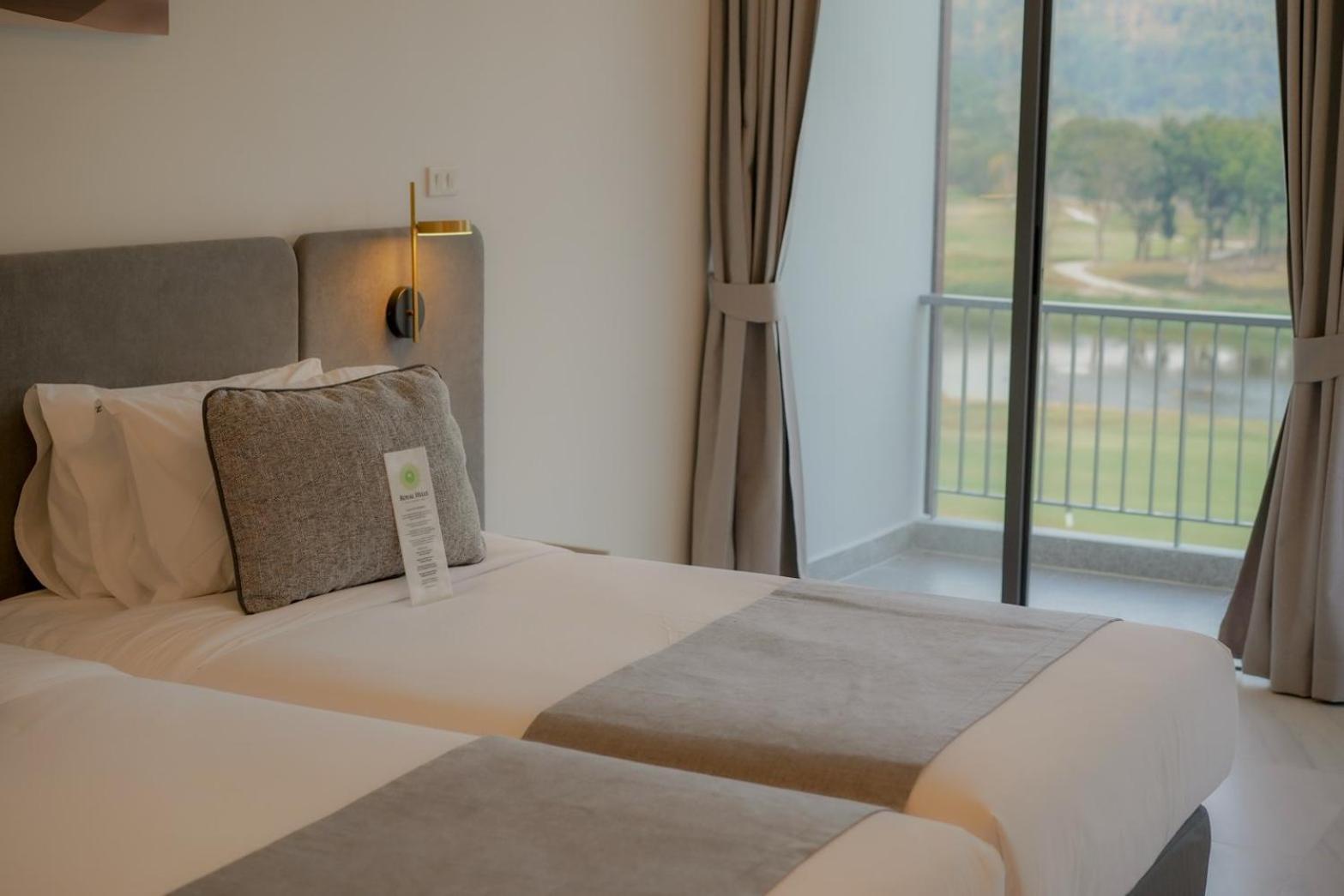 Royal Hills Golf Resort & Spa Nakhon Nayok Eksteriør billede