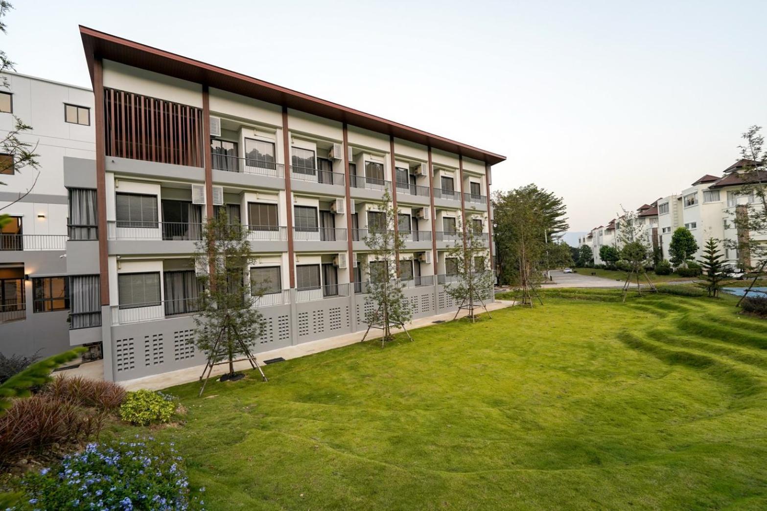 Royal Hills Golf Resort & Spa Nakhon Nayok Eksteriør billede