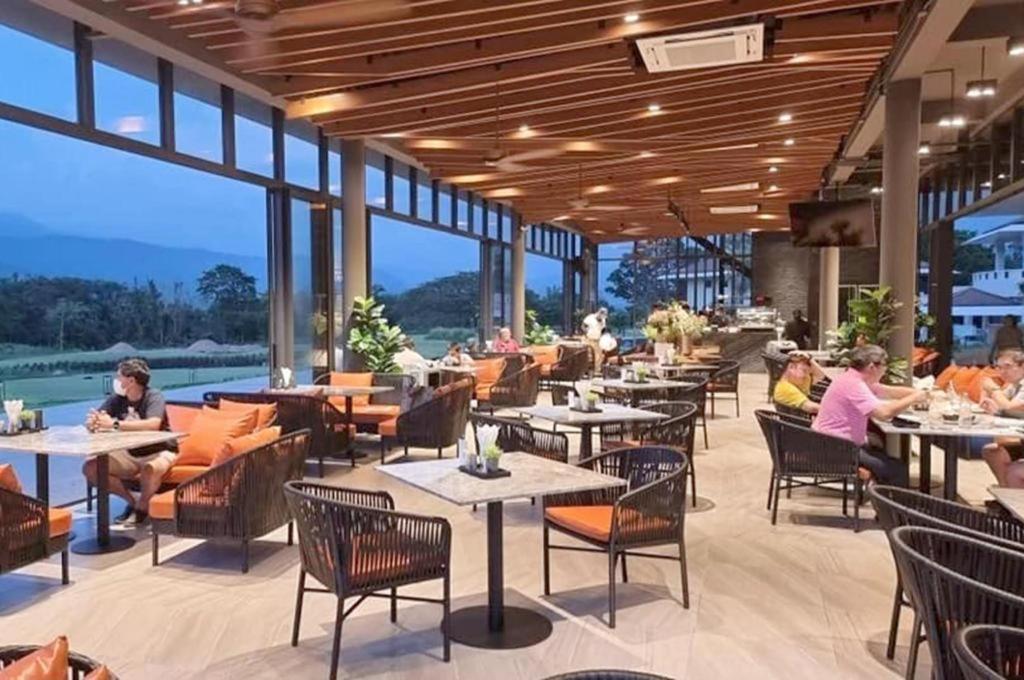 Royal Hills Golf Resort And Spa Nakhon Nayok Eksteriør billede